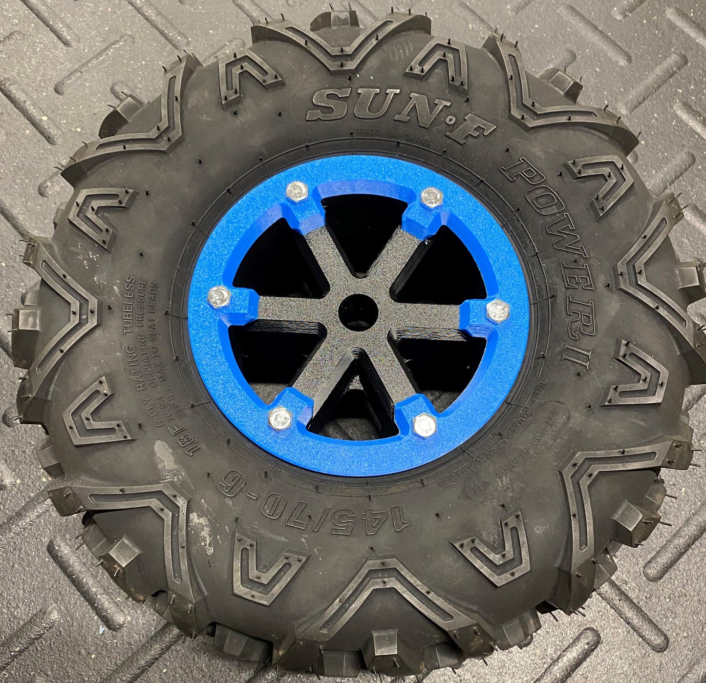 Wheel set for Monster Jam Grave Digger
