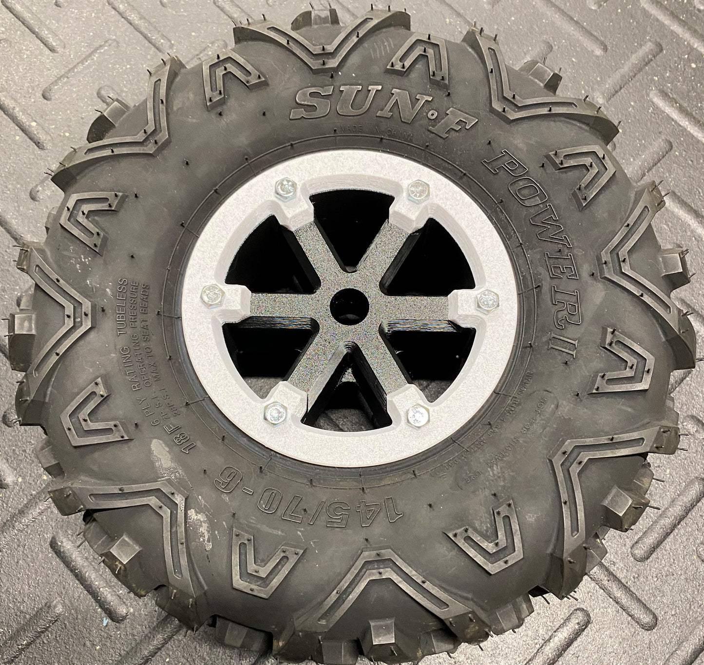 Wheel set for Monster Jam Grave Digger