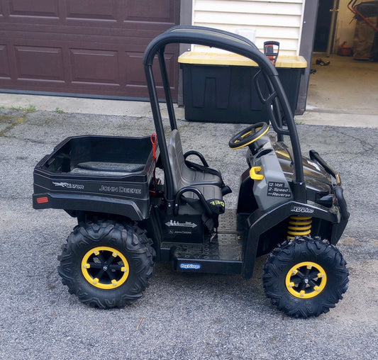 Peg Perego John Deere Gator